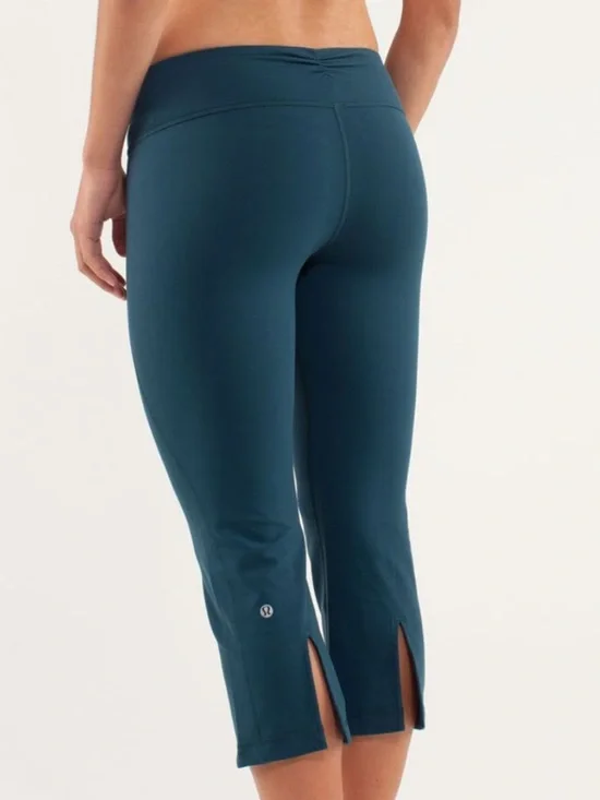 Lululemon Groove high-rise flared yoga pants submarine teal 4 - Picture 5 of 14